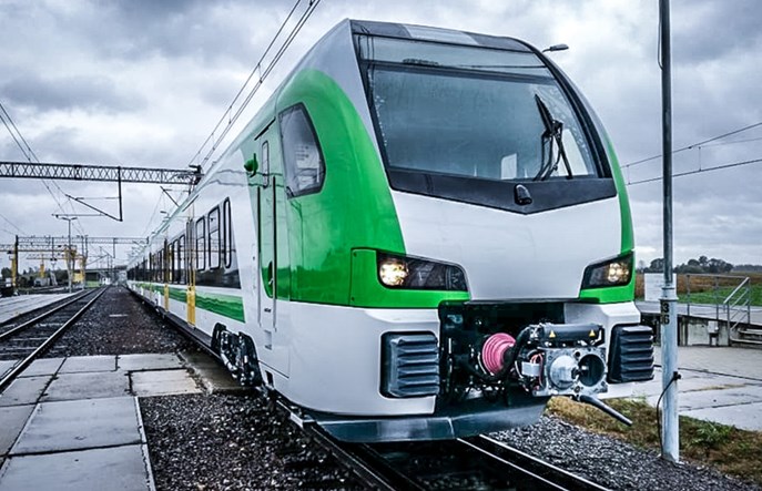 Sąd Okręgowy w Warszawie: Umowa Kolei Mazowieckich ze Stadlerem bez wad