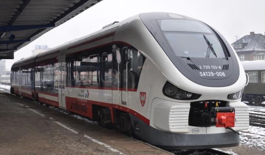 Koleje Wielkopolskie kupują 6-letniego Linka z Pesy