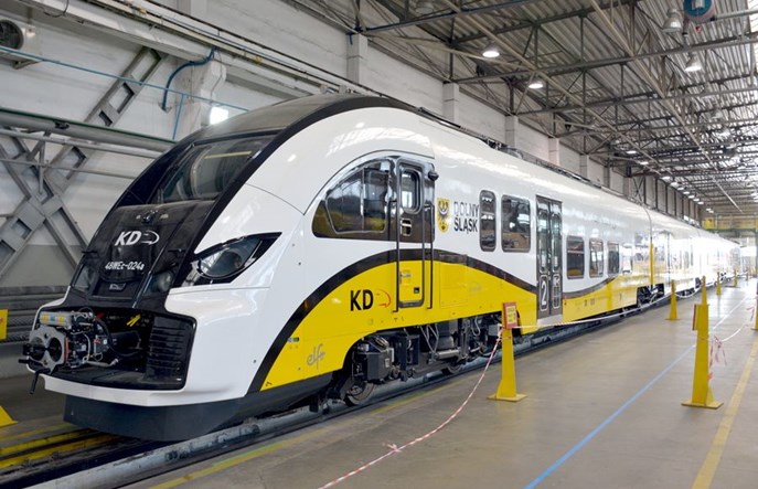 Koleje Dolnośląskie biorą kolejne Elfy 2 od PESA