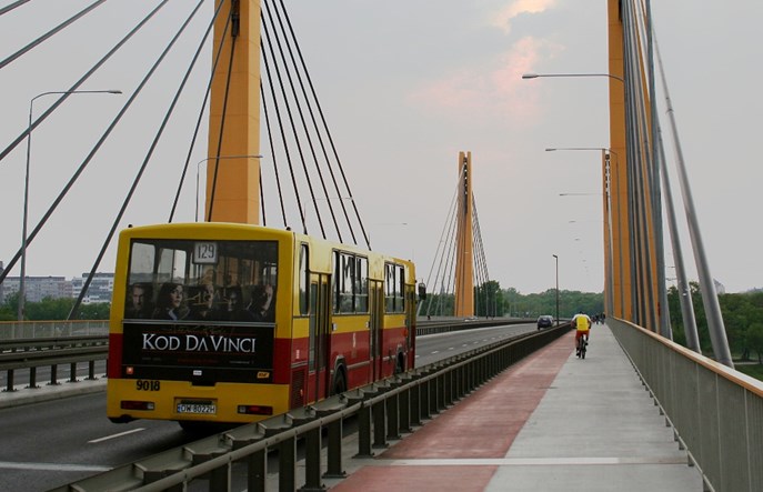 Wrocław „zbliża” kolej do autobusów