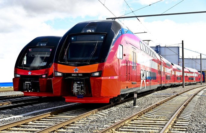 Dostawa piętrowych Kissów Stadlera do Rosji zawieszona