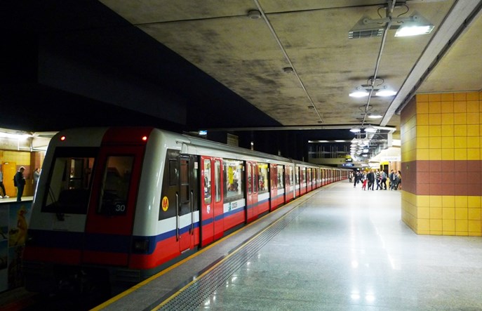 Metro ujednolica komunikaty. Co z Jasieńskim?