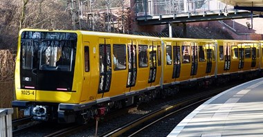 Stadler zdobył zamówienia na 2,1 mld franków w 2015