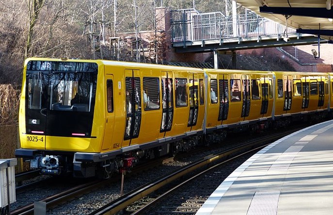Stadler zdobył zamówienia na 2,1 mld franków w 2015