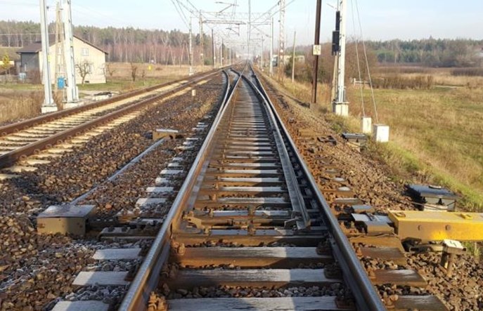 Przebudowa sieci trakcyjnej na CMK już bez przeszkód
