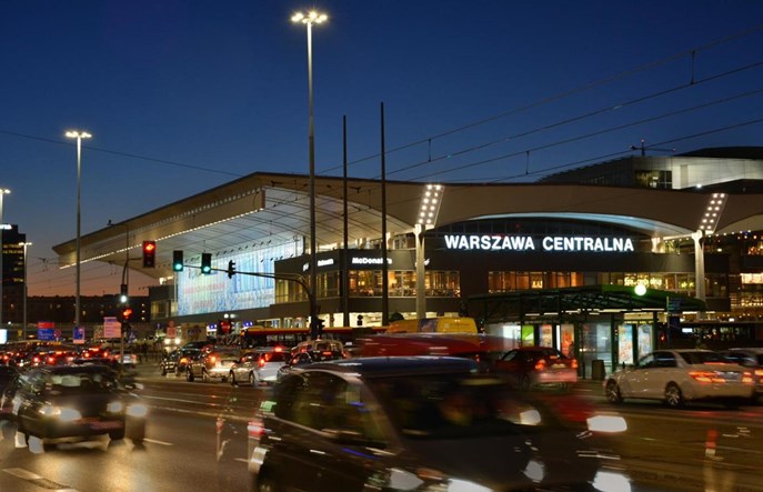 Ogromne utrudnienia w piątkowy wieczór w Warszawie