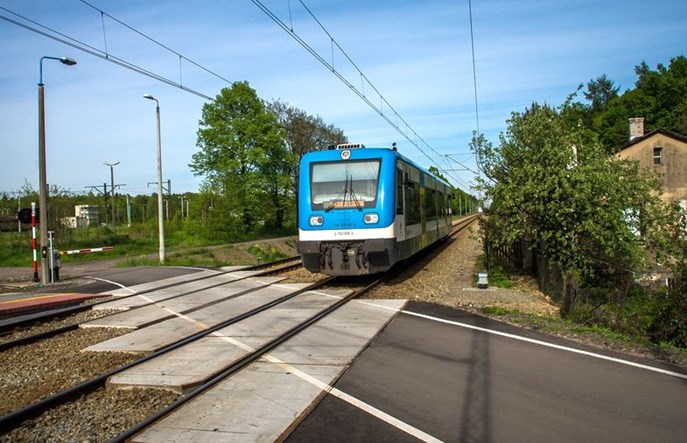 Drogie oferty na rewitalizację linii wzdłuż jeziora Goczałkowickiego