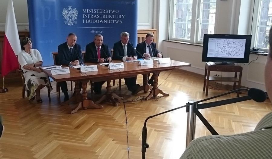 Adamczyk: Zagrożenie dla inwestycji kolejowych będzie zawsze Adamczyk: Zagrożenie dla inwestycji kolejowych będzie zawsze