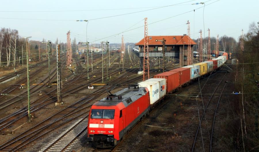 KK 2016: Chiny to polityka z dużym potencjałem dla przewozów cargo KK 2016: Chiny to polityka z dużym potencjałem dla przewozów cargo