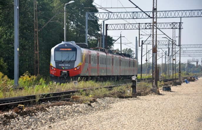 Działania związkowców bez wpływu na ruch pociągów