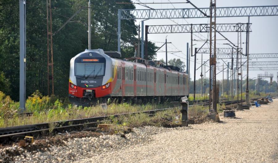Działania związkowców bez wpływu na ruch pociągów Działania związkowców bez wpływu na ruch pociągów