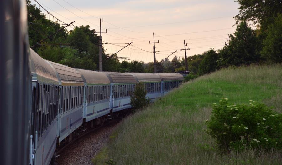 PKP Intercity ma ponad 800 niejeżdżących wagonów na bocznicach PKP Intercity ma ponad 800 niejeżdżących wagonów na bocznicach