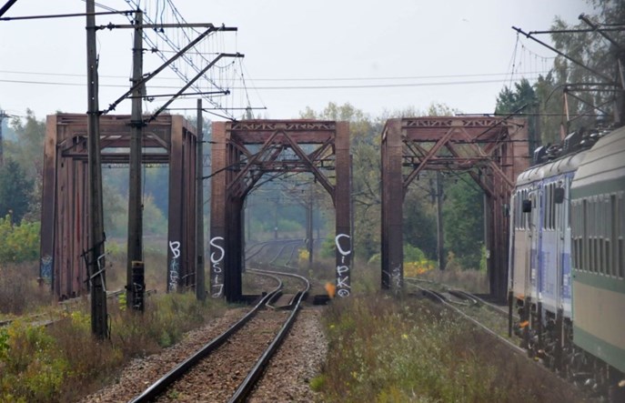 Linia nr 8: Mniejsze prace na południe od Radomia