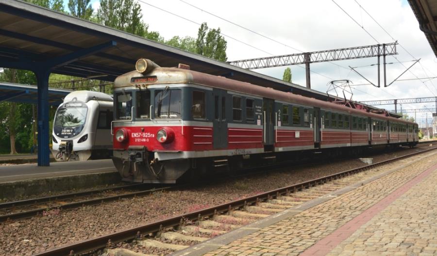 Prawie 14 mln pasażerów PR w wakacje Prawie 14 mln pasażerów PR w wakacje