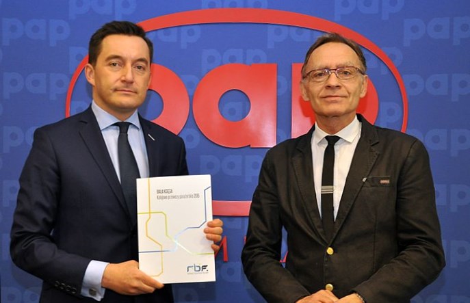 Biała Księga - Kolejowe Przewozy Pasażerskie 2016 opublikowana