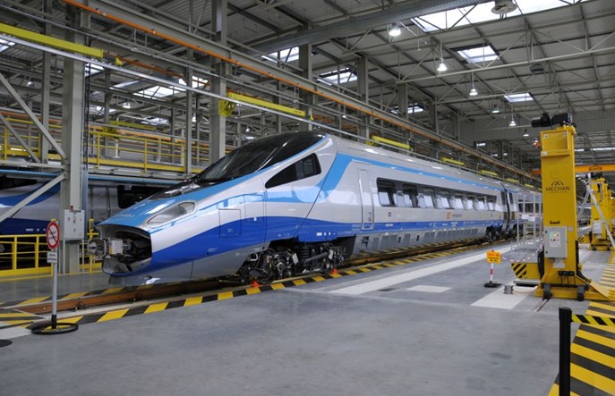 Solidarność: Podwyżki w centrum serwisowym Pendolino i Kolpremie