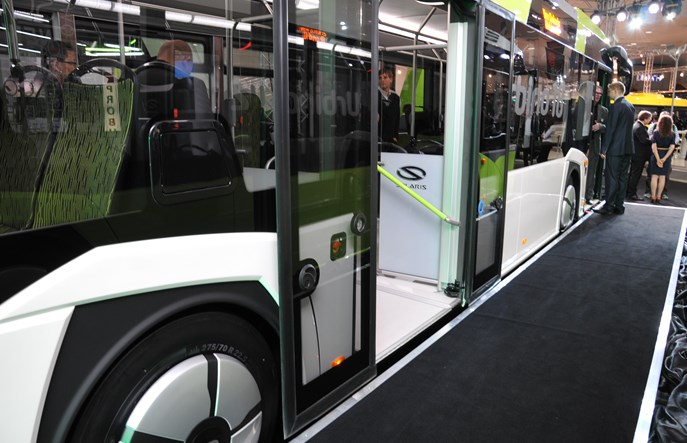 Warszawa. Solaris wygrał przetarg na 80 autobusów