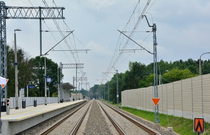 PLK zamówią nowe wiaty