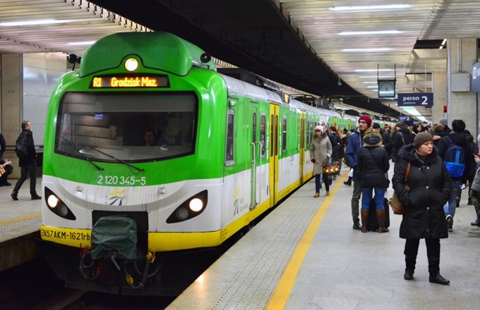 Ośmiu chętnych na opracowanie projektu warszawskiej średnicówki