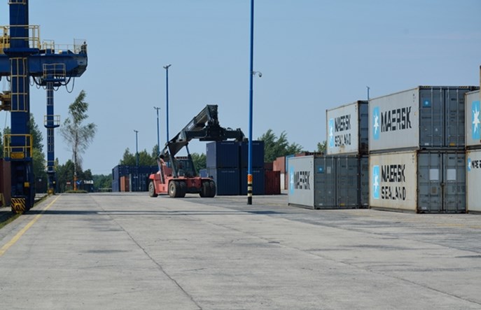 Pyffel: W sprawie łódzkiego terminalu za wcześnie na alarm