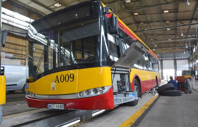 Warszawa: Mobilis przewoźnikiem zamiast EEC. ZTM gotowy na KIO