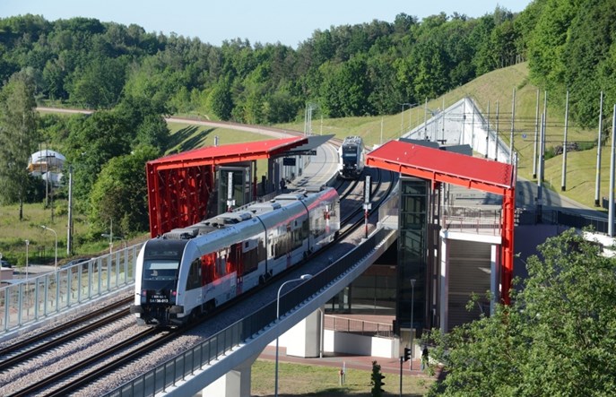 Ponad ćwierć miliona pasażerów na linii PKM w marcu