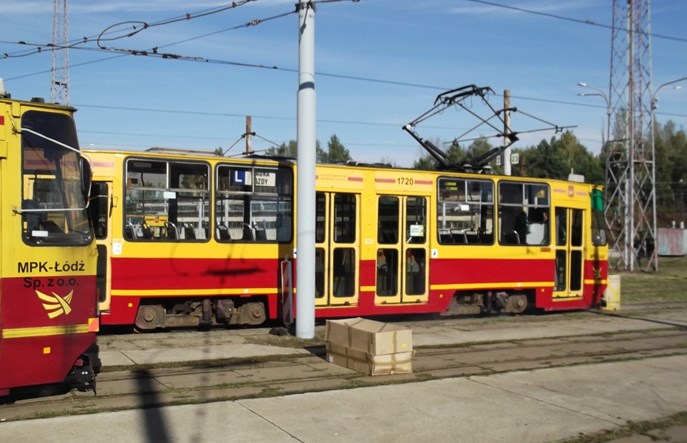 MPK Łódź ostrzega przed „śliską szyną”