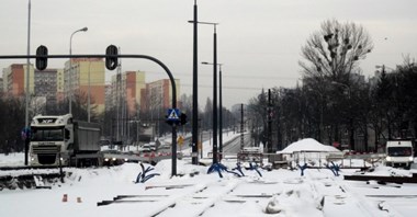 Łódź: Tory tramwajowe na Dąbrowskiego będą wydzielone