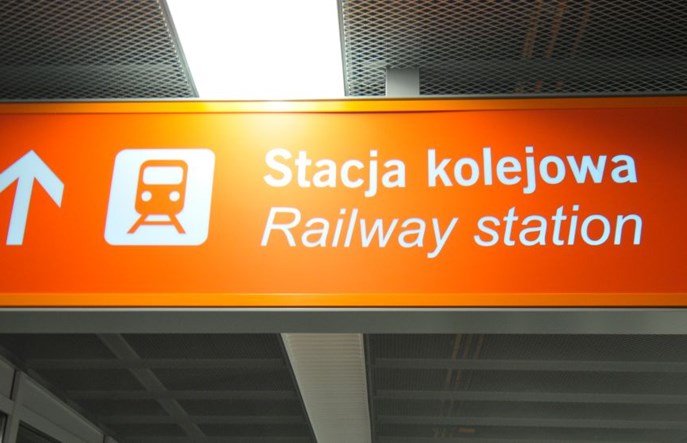 Współpraca między koleją a lotniskami jest nieunikniona