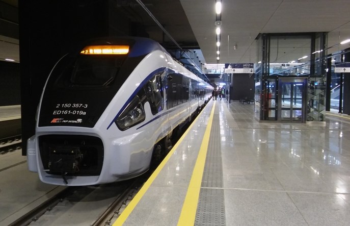 UIC doceniła łódzki węzeł multimodalny