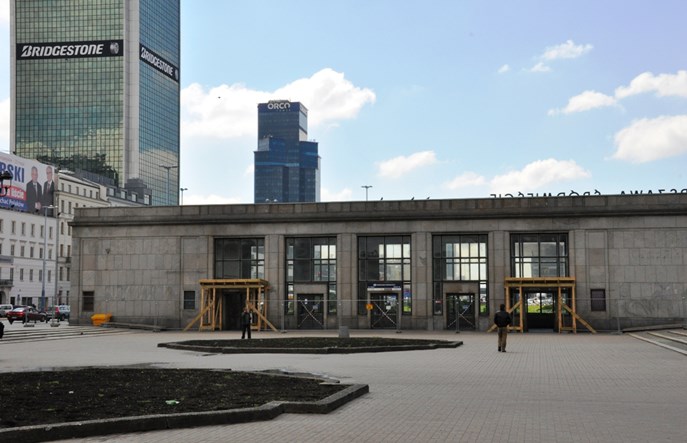 Warszawa: Remont pawilonów na dworcu Śródmieście