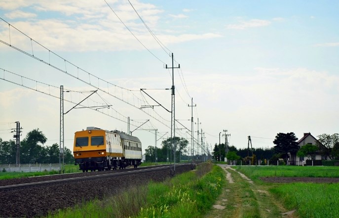 Drezyna pomiarowa PLK idzie do przeglądu