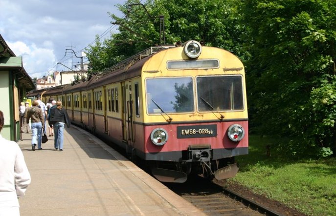 SKM Trójmiasto: Jeden pojazd EW58 zachowany jako pomnik