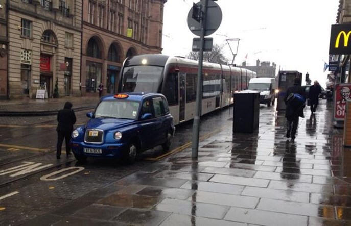 Edynburg. Jak system tramwajowy stanął z powodu hamburgera
