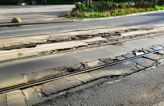 Dlaczego szyny nie lubią upałów