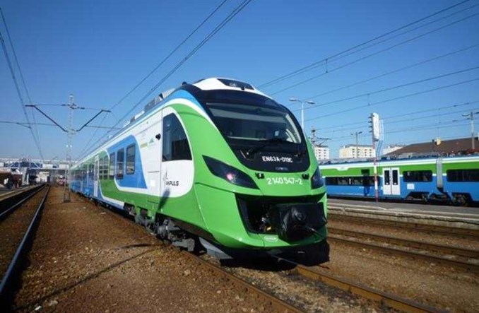 Podkarpacie dostanie od PR nowe pociągi. Będzie kolej aglomeracyjna i połączenie ze Słowacją