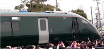 Tłumy przyszły pożegnać pociąg w Japonii