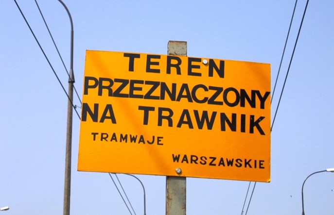 Nieużywana sieć trakcyjna na Kasprzaka znika po… 26 latach