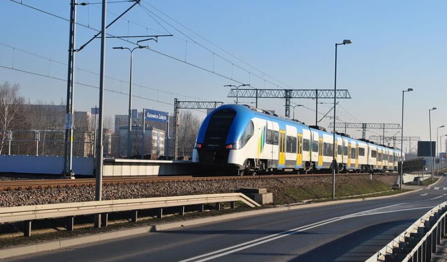 Koleje Śląskie zachęcają do podróży do Czech na majówkę Koleje Śląskie zachęcają do podróży do Czech na majówkę