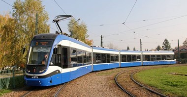 Kraków zabezpieczył 20 mln zł za opóźnione tramwaje Pesy. Co z resztą?