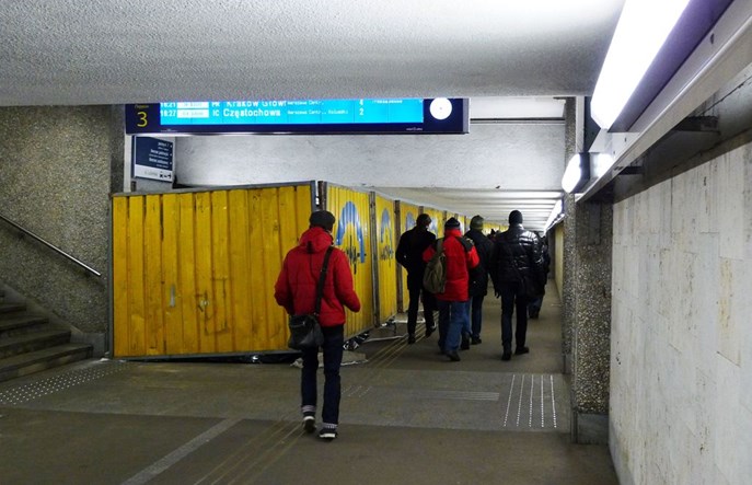Kolejarze poprawiają Warszawę Wschodnią. Będą windy