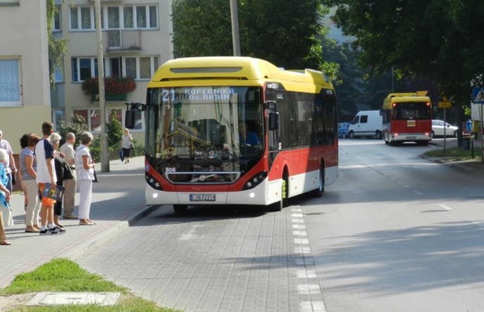 Inowrocław kupuje osiem elektryków i osiem hybryd
