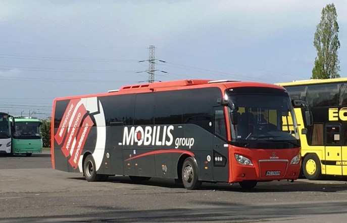 Mobilis łączy siły z FlixBusem. Przemaluje 9 autobusów