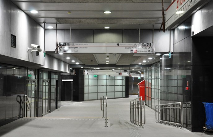 Metro: 190 chętnych na handel na II linii