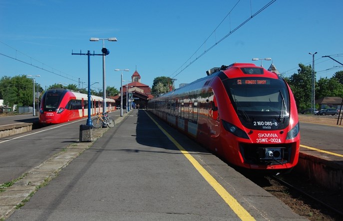 Radni chcą 11 kilometrów ekranów akustycznych w Warszawie. PLK jest sceptyczna