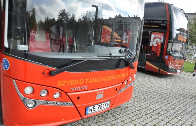 Przewoźnicy autokarowi wycofują się z luksusowych połączeń
