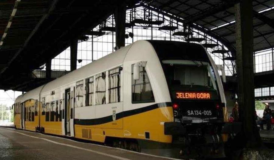 Koleje Dolnośląskie wyłączyły z eksploatacji dwa autobusy szynowe Pesy Koleje Dolnośląskie wyłączyły z eksploatacji dwa autobusy szynowe Pesy