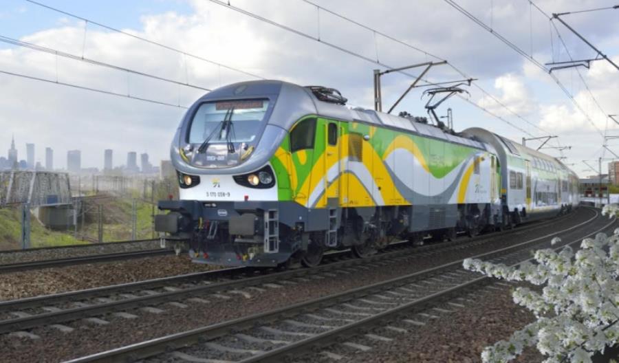 Rok piętrowych zestawów Pesa Sundeck w Kolejach Mazowieckich Rok piętrowych zestawów Pesa Sundeck w Kolejach Mazowieckich