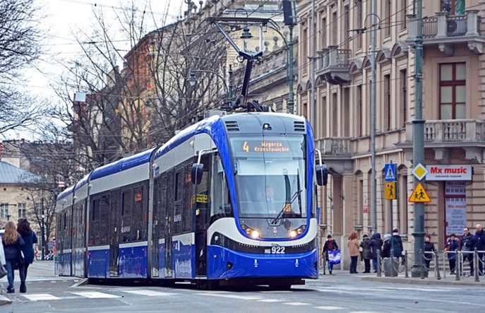 To jednak Pesa wygrywa przetarg w Krakowie  na kolejne tramwaje