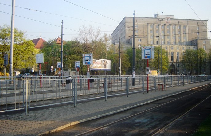 ZTM w Warszawie: Obejdziemy się bez placu Narutowicza